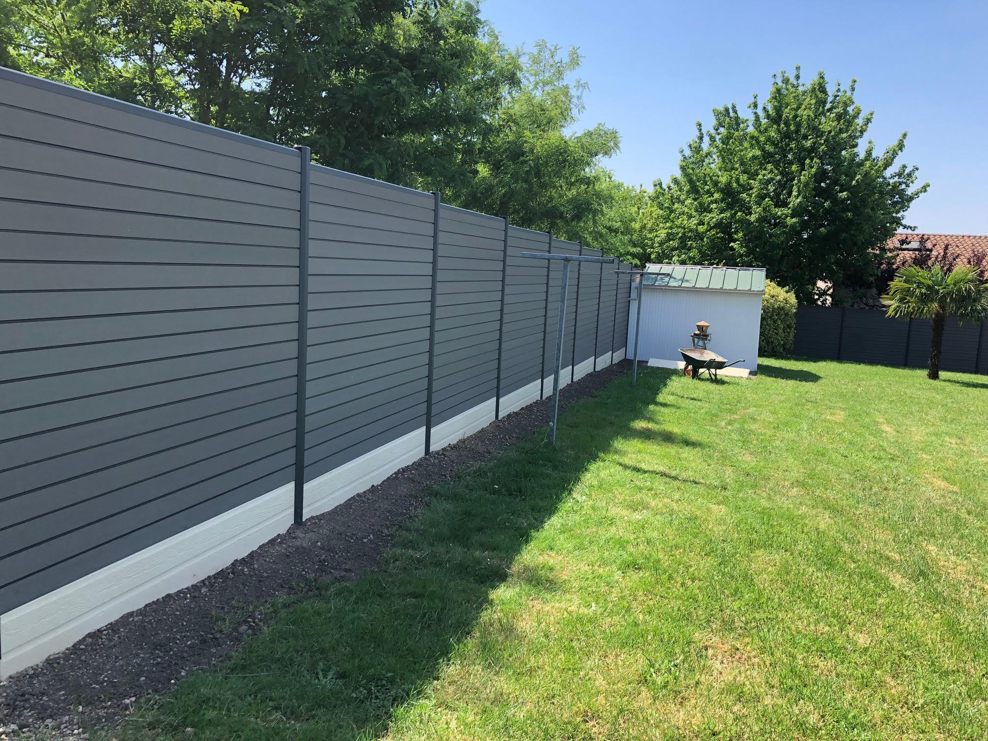 48ml Clôture Bois Composite Ht 2m03 + Poteau Alu Ral 7016